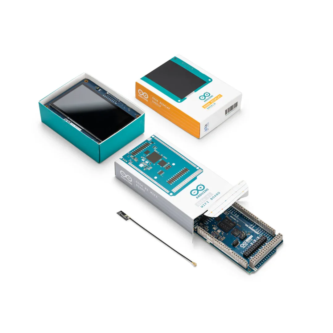 Original Arduino GIGA R1 WiFi with GIGA Display Shield